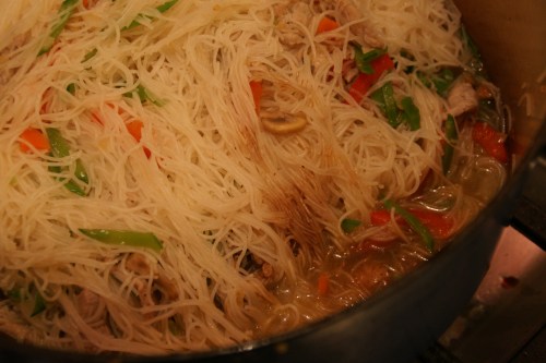 Add the soy into the broth, then mix with the noodles.