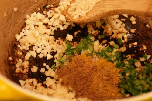 Quickly stir the chopped and spicy goods