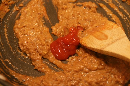 I would have never guessed there was ketchup in the butter masala sauce!