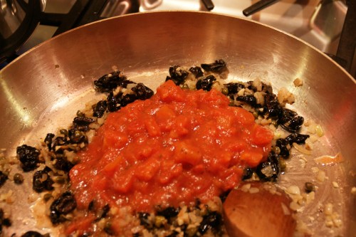 If you don't have Italian-style tomatoes, just add dried oregano, thyme and basil