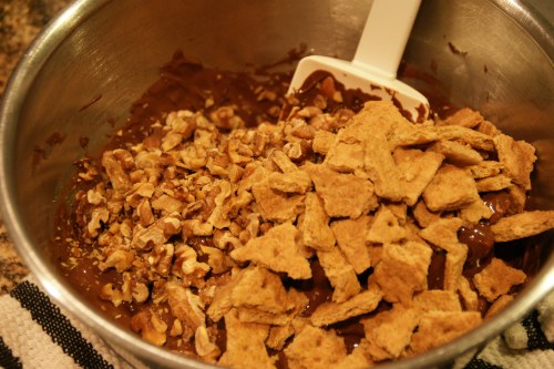 This is almost as easy as making Rice Crispie treats!