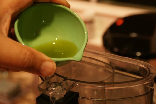 Do you see how green that fancy olive oil is?  YUM