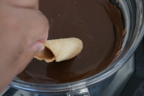 I'm too impatient to dip both ends, but it is prettier when you do!