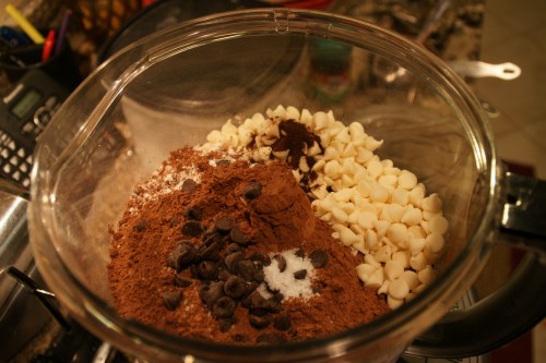 I have a  16 cup Cuisinart; process in batches if you don't have enough room!